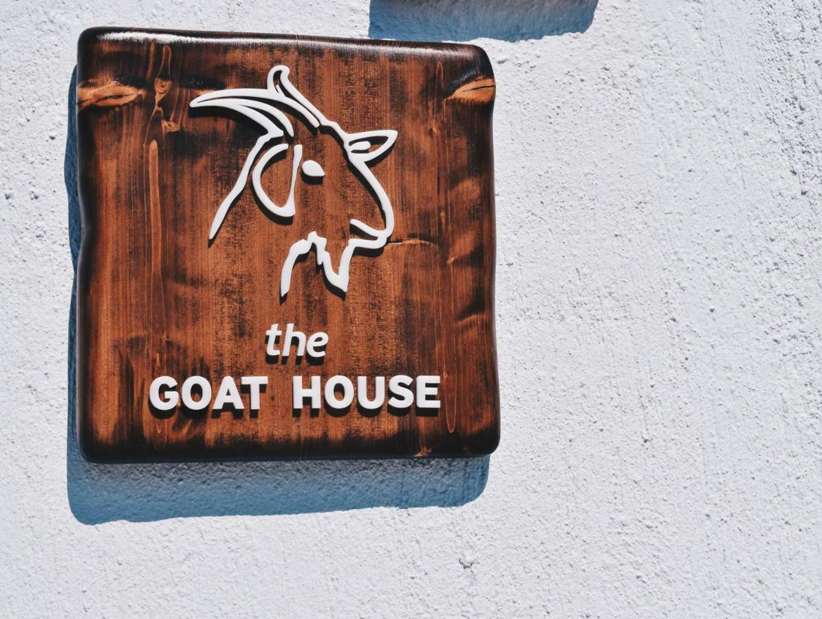 Vila The Goat House Kardhianí Exteriér fotografie